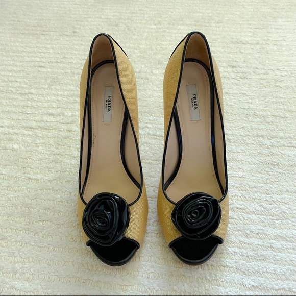 Prada peep toe raffia pumps - Picture 6 of 16